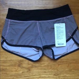 Lululemon size 4 speed short